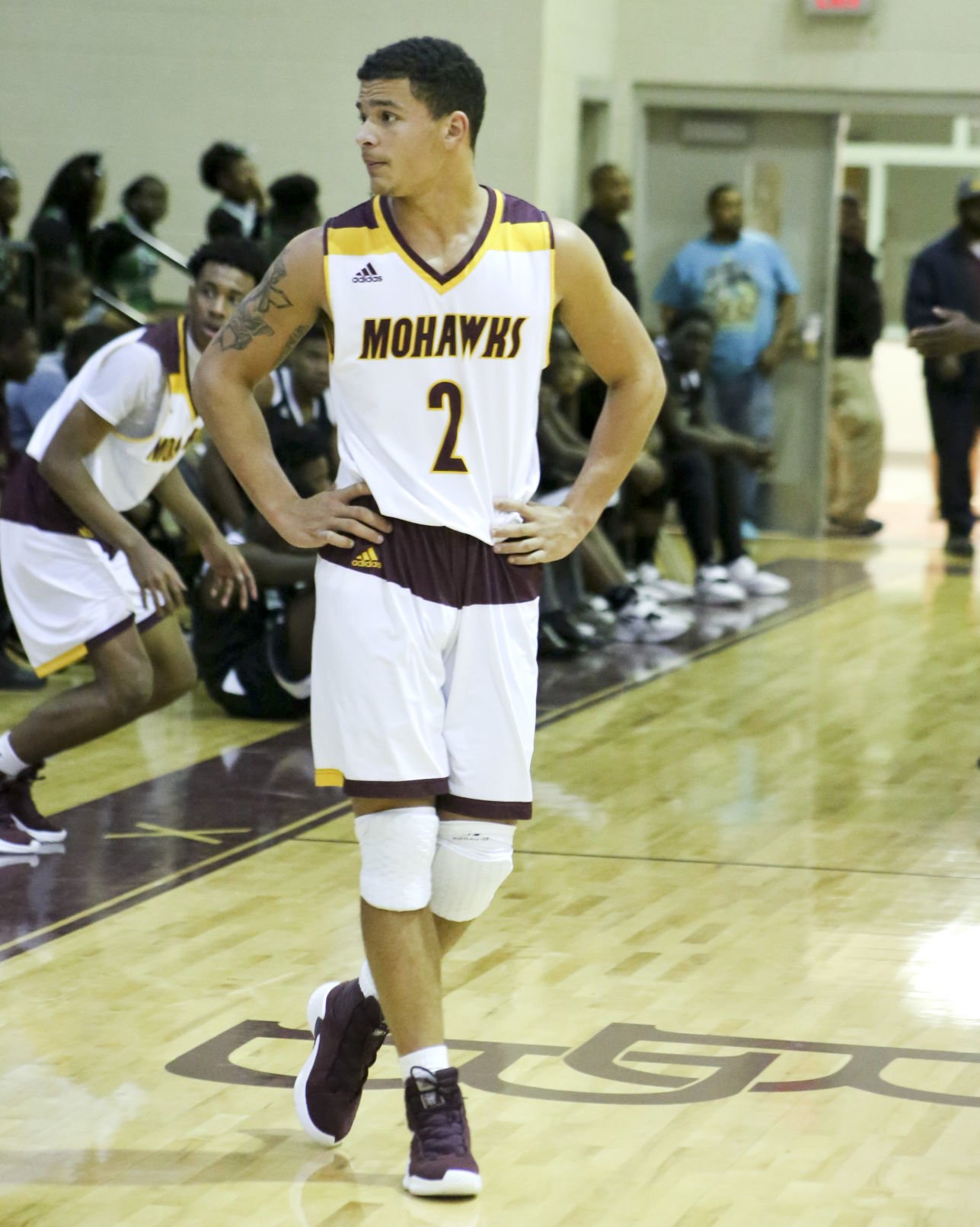 Bethune-Bowman host Lake Marion